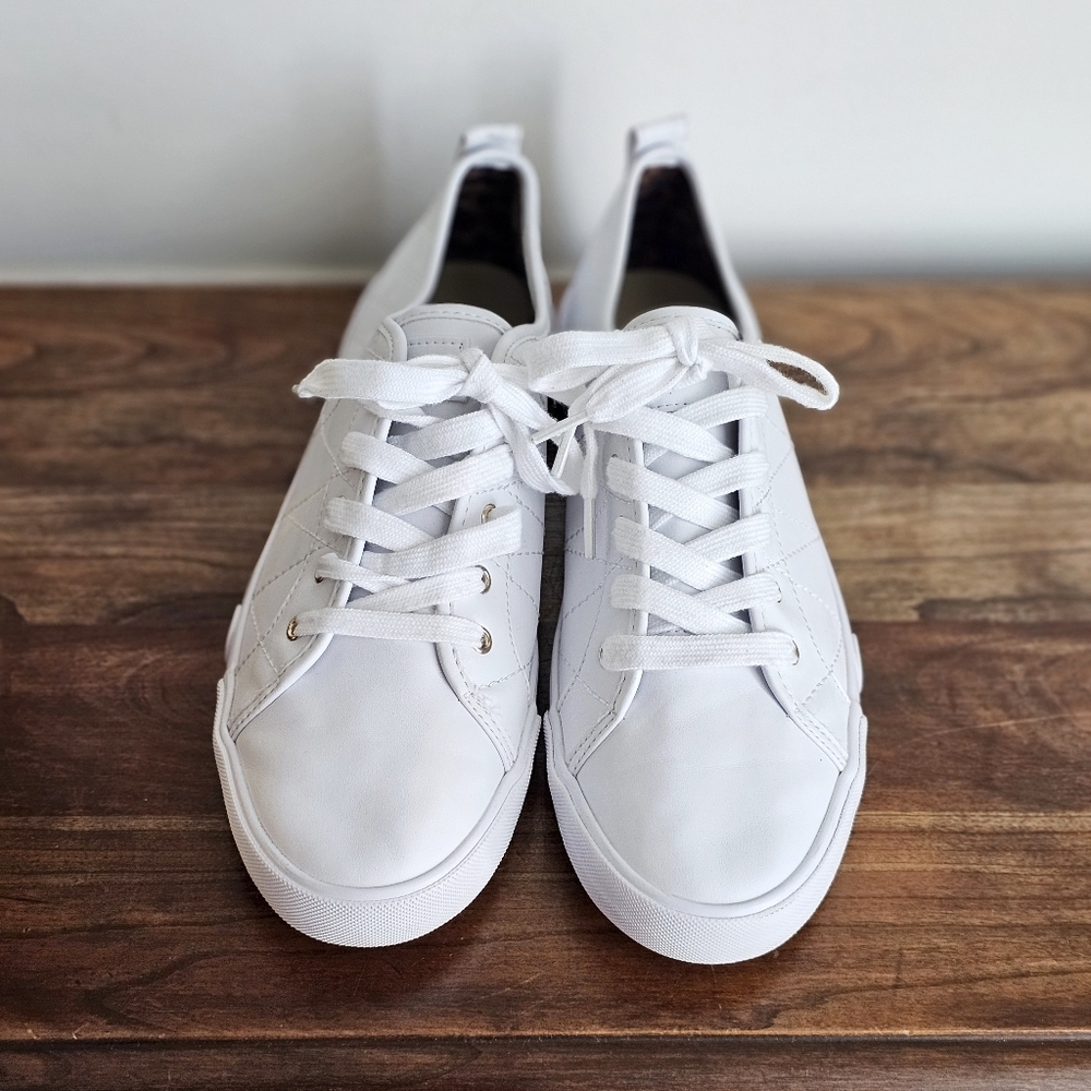 G By Guess Women's Orfin Faux-Leather Sneakers with Brand Accents Size 10 M - Picture 3 of 16
